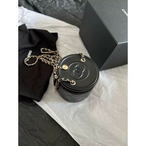 Chanel Women Pre-Loved Bag Very Good Condition